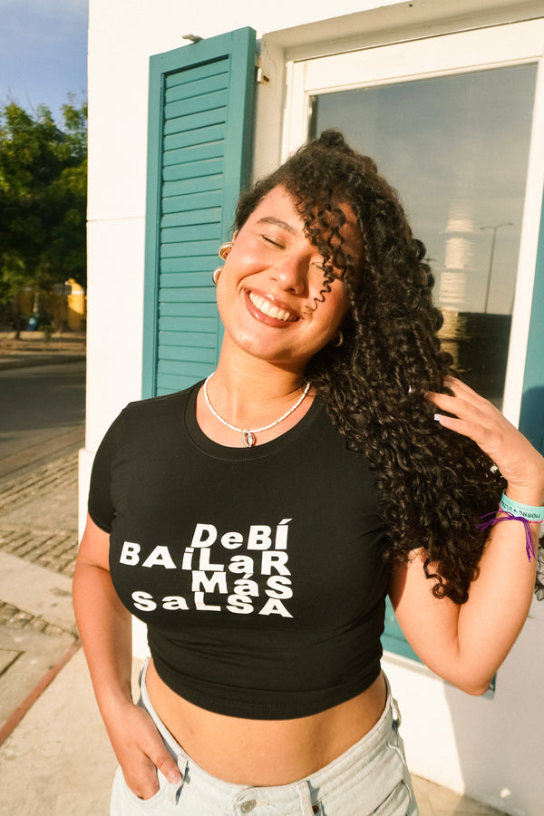 DEBI BAILAR MAS SALSA - BABY TEE/CROP TOP